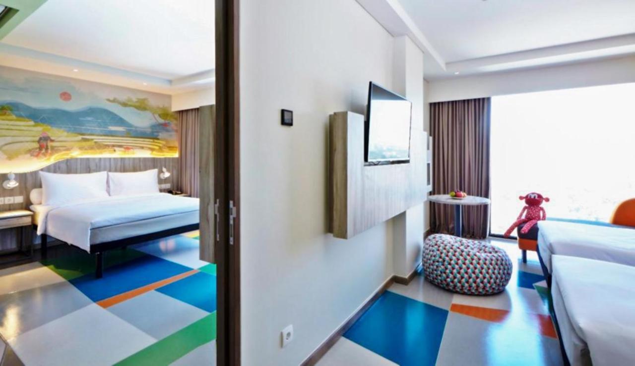 Ibis Styles Bandung Grand Central Экстерьер фото