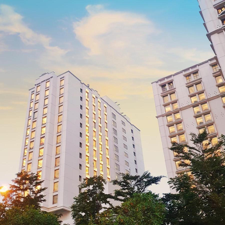 Ibis Styles Bandung Grand Central Экстерьер фото