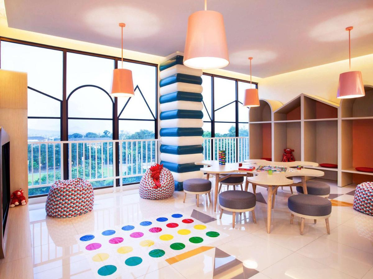 Ibis Styles Bandung Grand Central Экстерьер фото