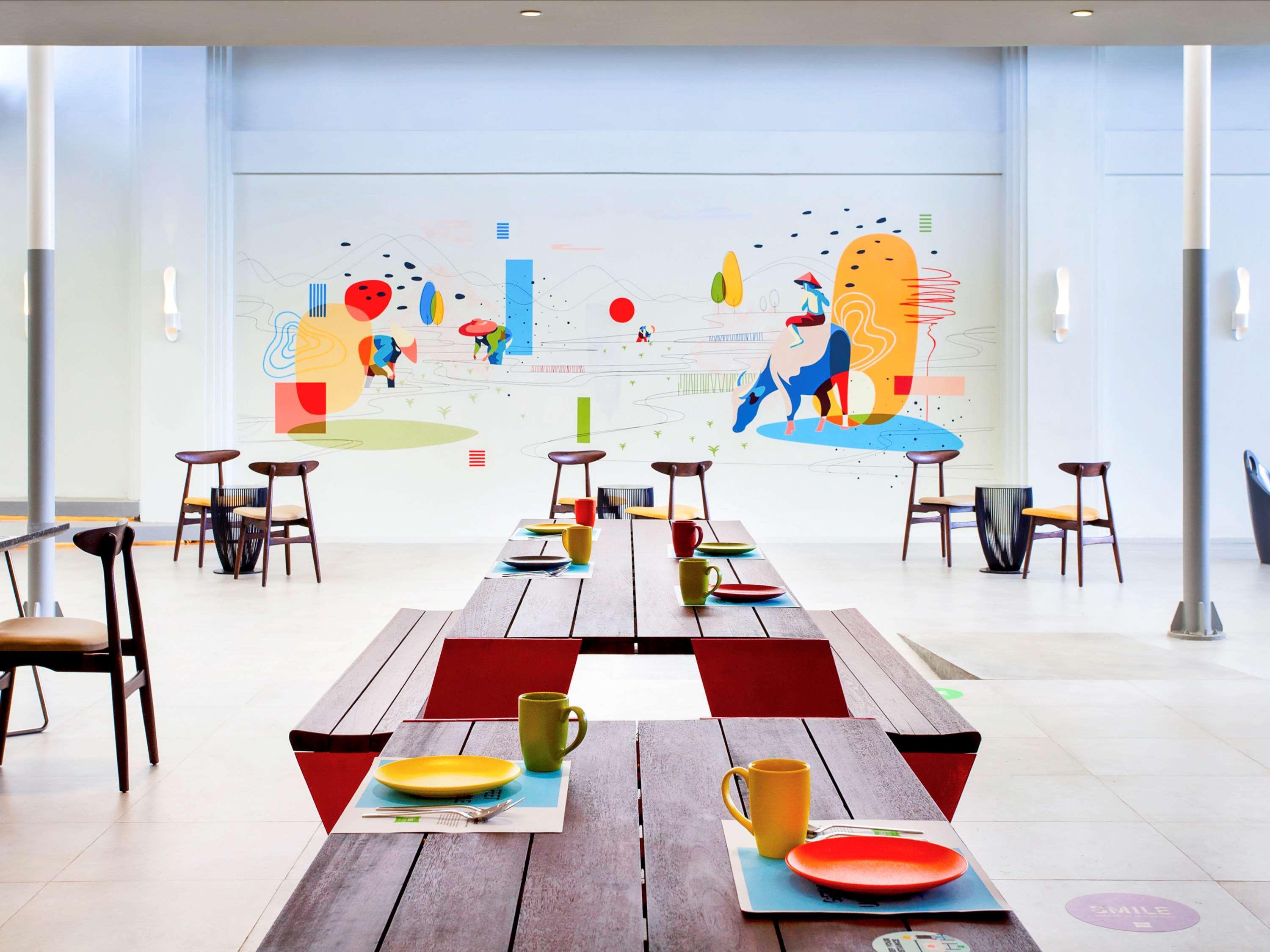 Ibis Styles Bandung Grand Central Экстерьер фото